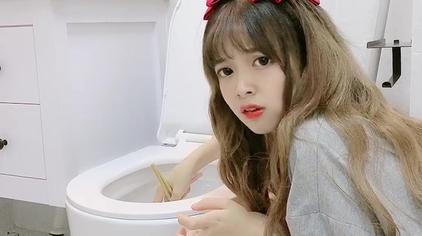 草莓果冻和苓妹 - 西瓜视频