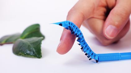 创意diy:教你用吸管做一条"会爬的毛毛虫"
