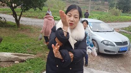 河南邓州逗比主播茜茜 - 西瓜视频