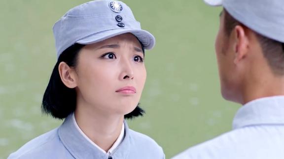 铁血军魂:淑娟炸毁瑞年家大门,瑞年刚要生气,淑娟连忙嘟嘴卖萌